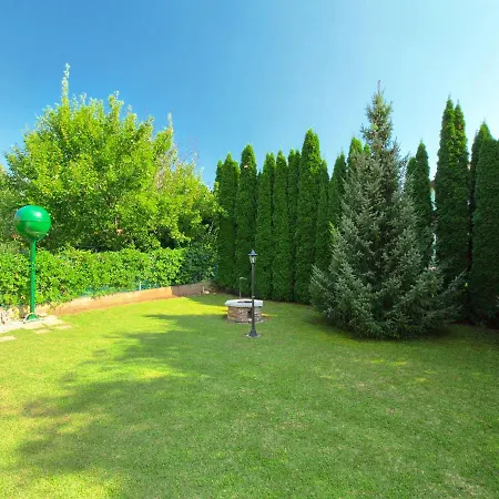 Holiday Balaton H2090